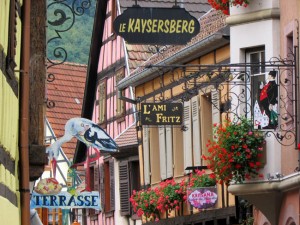Attractive metal signs in Kaysersberg